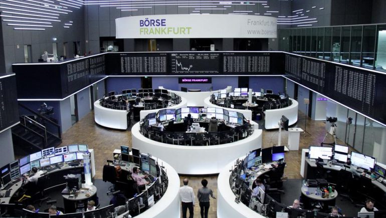 الأسهم الأوروبية تسجل أسوأ إغلاق يومي في عام بسبب مخاوف البنوك