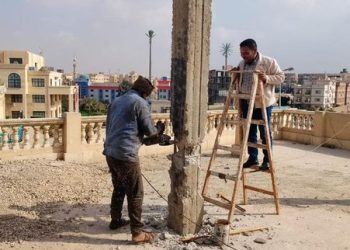 إزالة مخالفات بناء في الساحل الشمالي الغربي