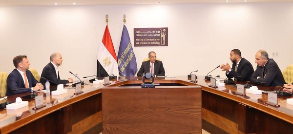 اتفاقية تجارية بين المصرية للاتصالات وشركة إكسا إنفراستركتشر الأوروبية