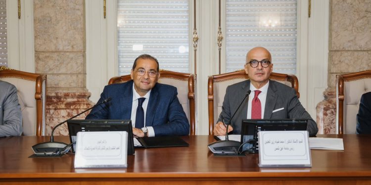 «WE SmartED» يدخل جامعة عين شمس.. منصة ذكاء اصطناعي تخدم 10 آلاف طالب وأستاذ 1 WE SmartED بجامعة عين شمس لخدمة 10 آلاف طالب وعضو هيئة تدريس