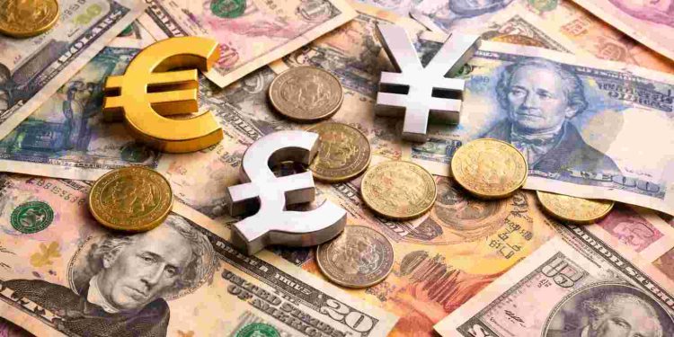 الإسترليني يرتفع إلى 69.64 جنيه والدينار الكويتي فوق 166.. أسعار العملات اليوم 1 أسعار العملات اليوم الأحد 23 أغسطس 2026 أمام الجنيه المصري